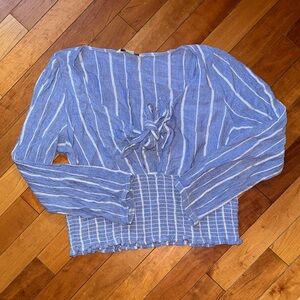 American Eagle Outfitters Blue and White Textured Blouse